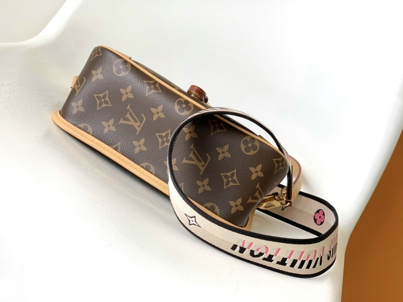 Louis Vuitton Satchel Bags